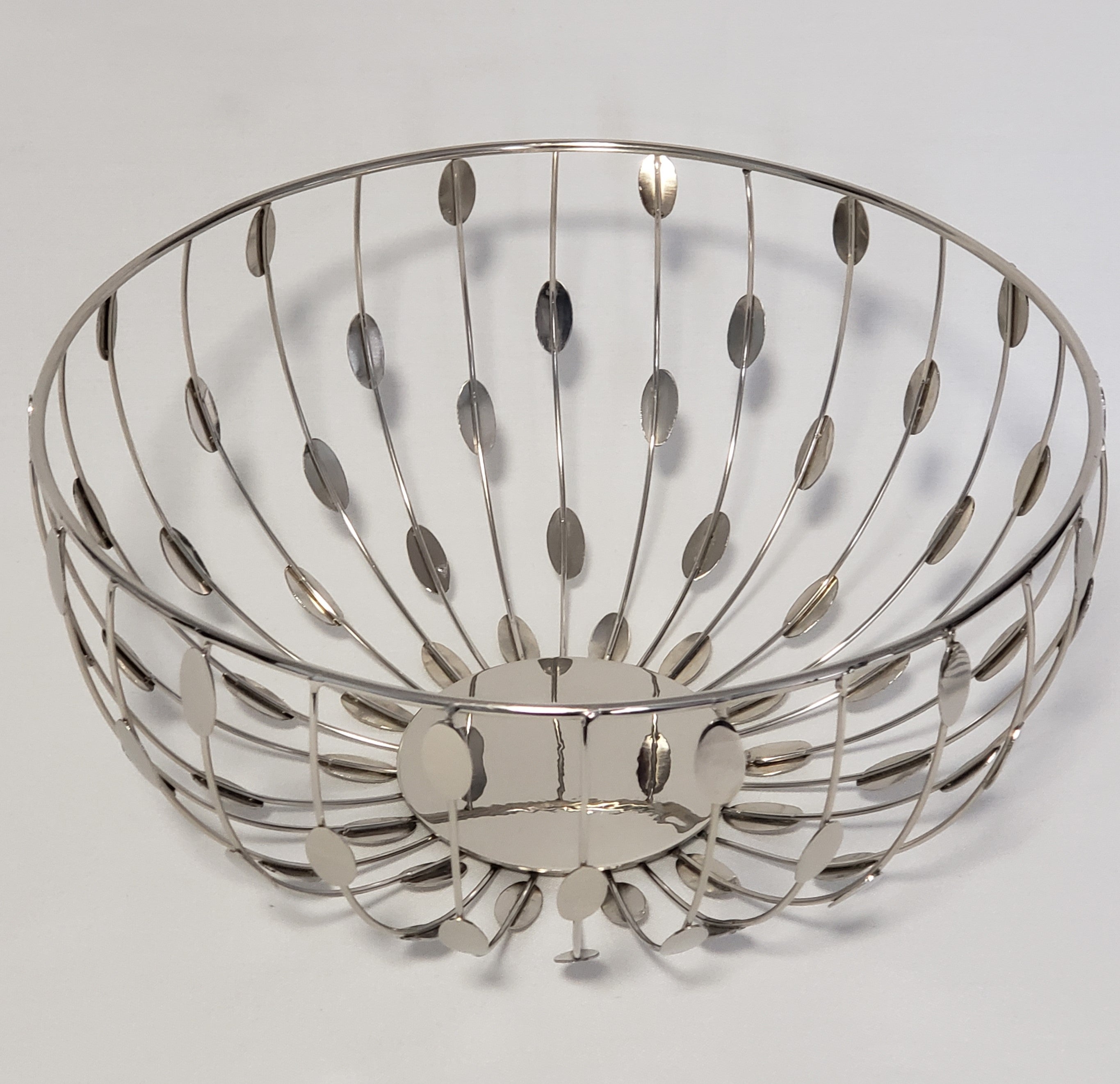 Silver Metallic 9" round basket