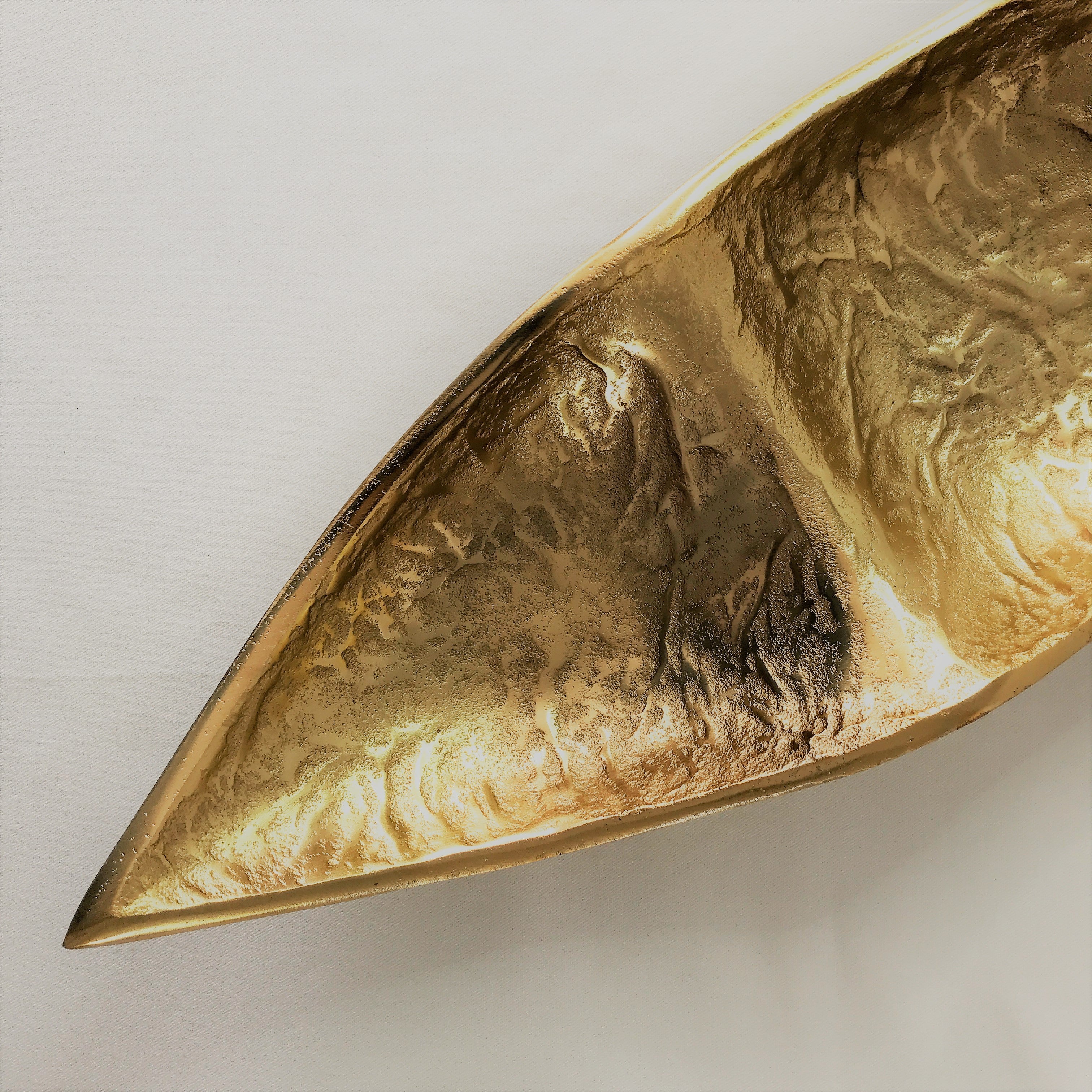 Triple section boat shape Gold colour nuts tray